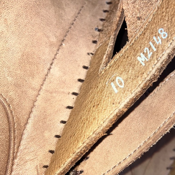 Easy Spirit women’s size 10 (fits like. 9.5 in my opinion) Tan Leather Sandals - Picture 5 of 16